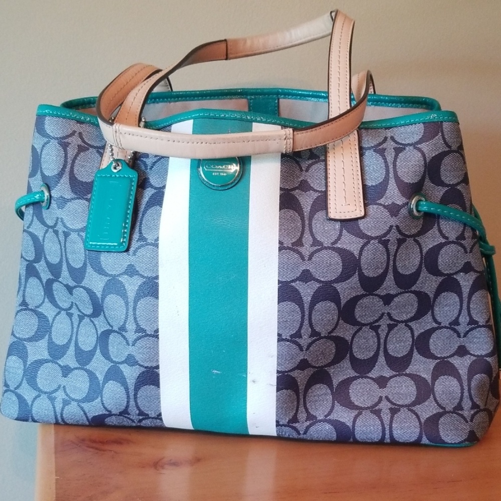 Authentic Coach purse